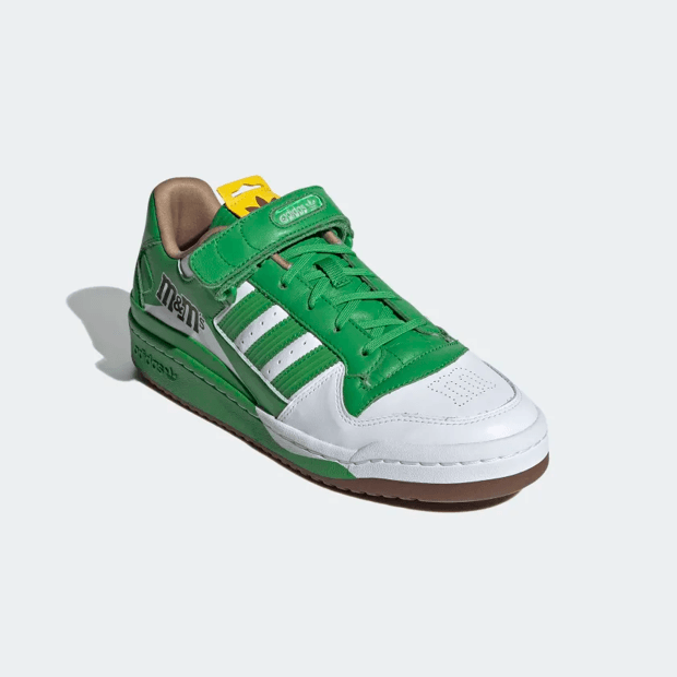 tenis-brand-forum-low-84-mandms-verde-gy6314-04-standard-1